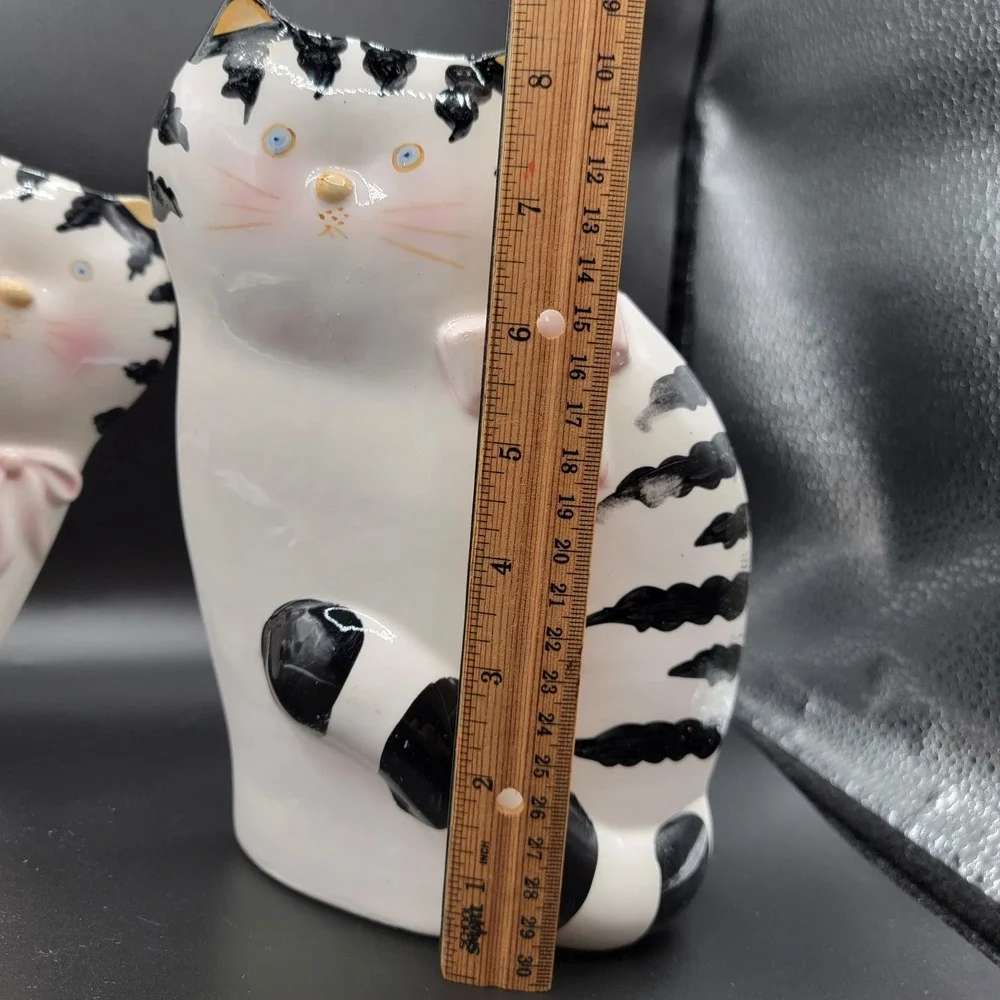 Vtg Ceramic Flat Cat Figurines 1991 Black & White Striped Pink Bow Hand Painted